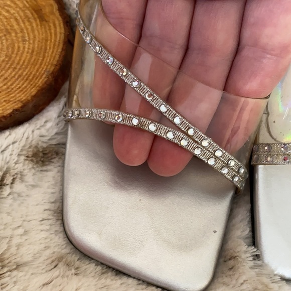 HILLARD & HANSON SLIP ON HIGH HEELS - Picture 4 of 8